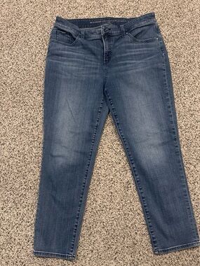 Chico's So Slimming Ankle Jeans in Medium Wash Blue Size US 12R/Chico’s 2R